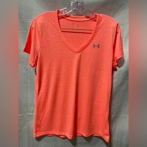 Under Armour Women’s V-Neck Coral Small‎